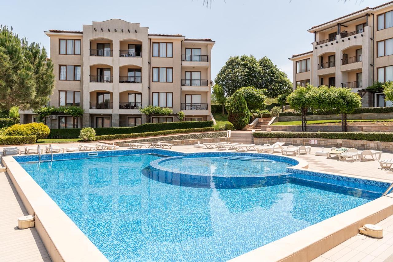 Созопол Парадайс Блу Апартаментс Sozopol Exterior foto